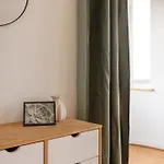 Spacious View - Prime Location *