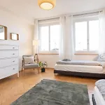 Spacious View - Prime Location Biel