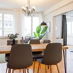Spacious View - Prime Location Bienne