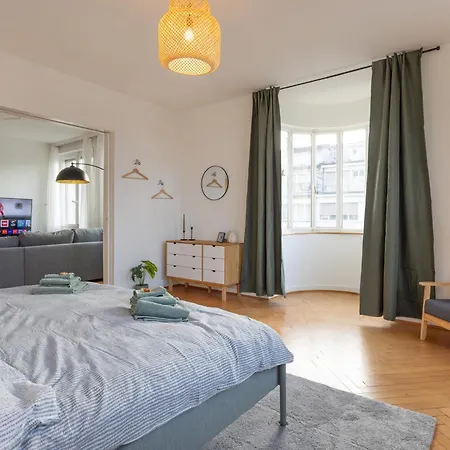 Lejlighed Spacious View - Prime Location *