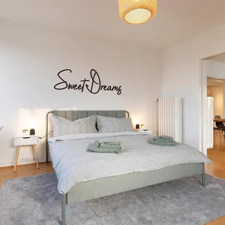 Spacious View - Prime Location Bienne