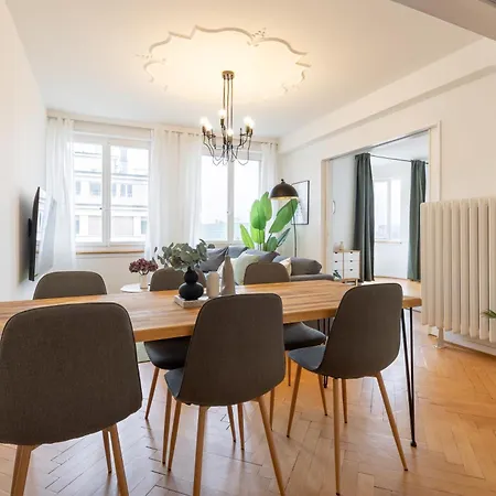 Spacious View - Prime Location Daire