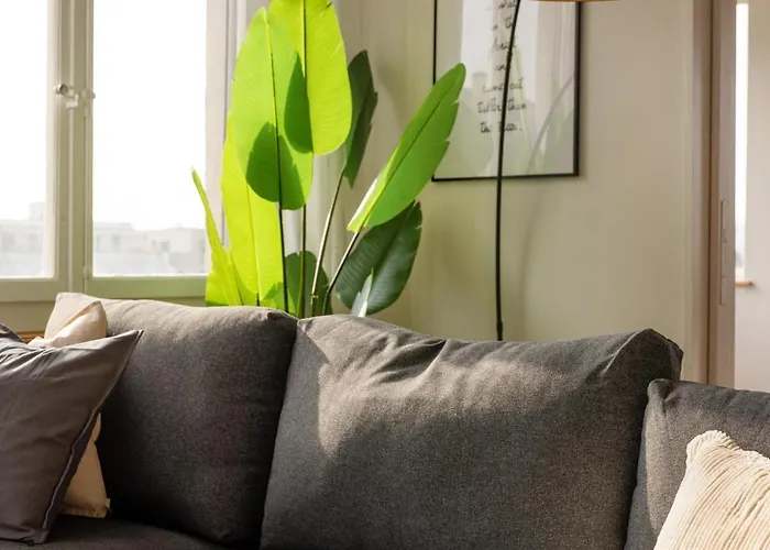 Spacious View - Prime Location Biel