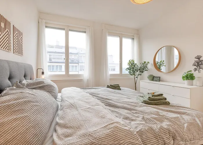 Spacious View - Prime Location Biel