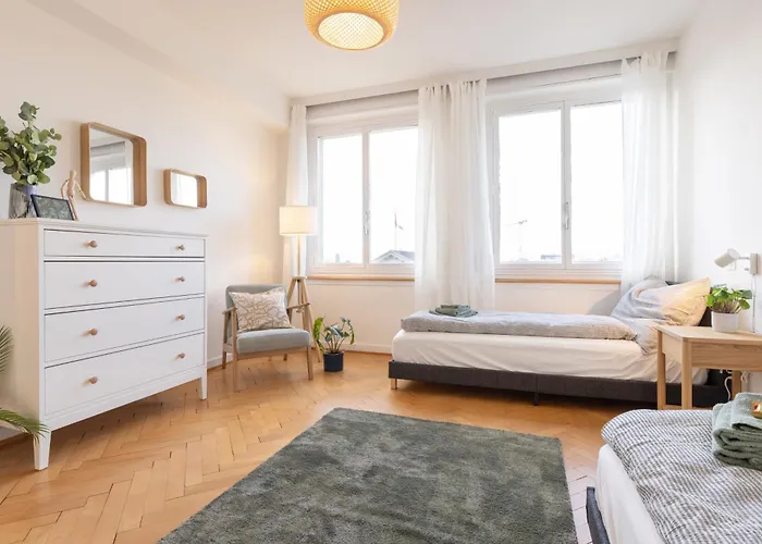 Spacious View - Prime Location Biel